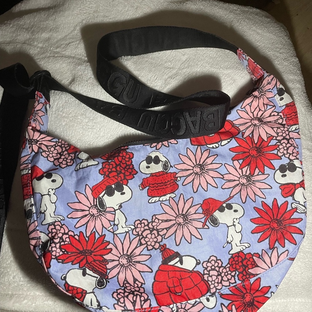 Snoopy Floral Print Baggu - Picture 2 of 4